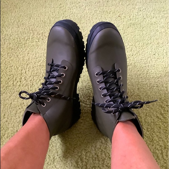 SALE❣️❣️❣️Super cute rubber booties with laces 🌦☔️ - Picture 3 of 7